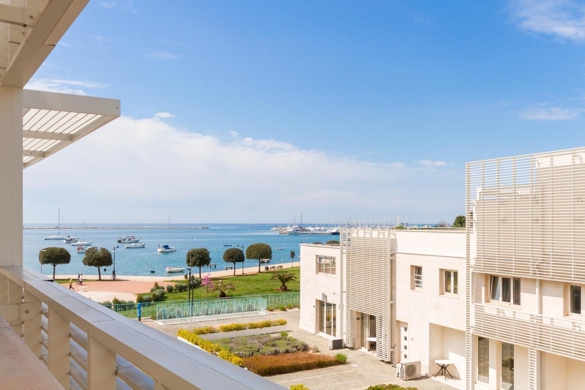 The Garden Palace Umag By Locap Group Exteriör bild