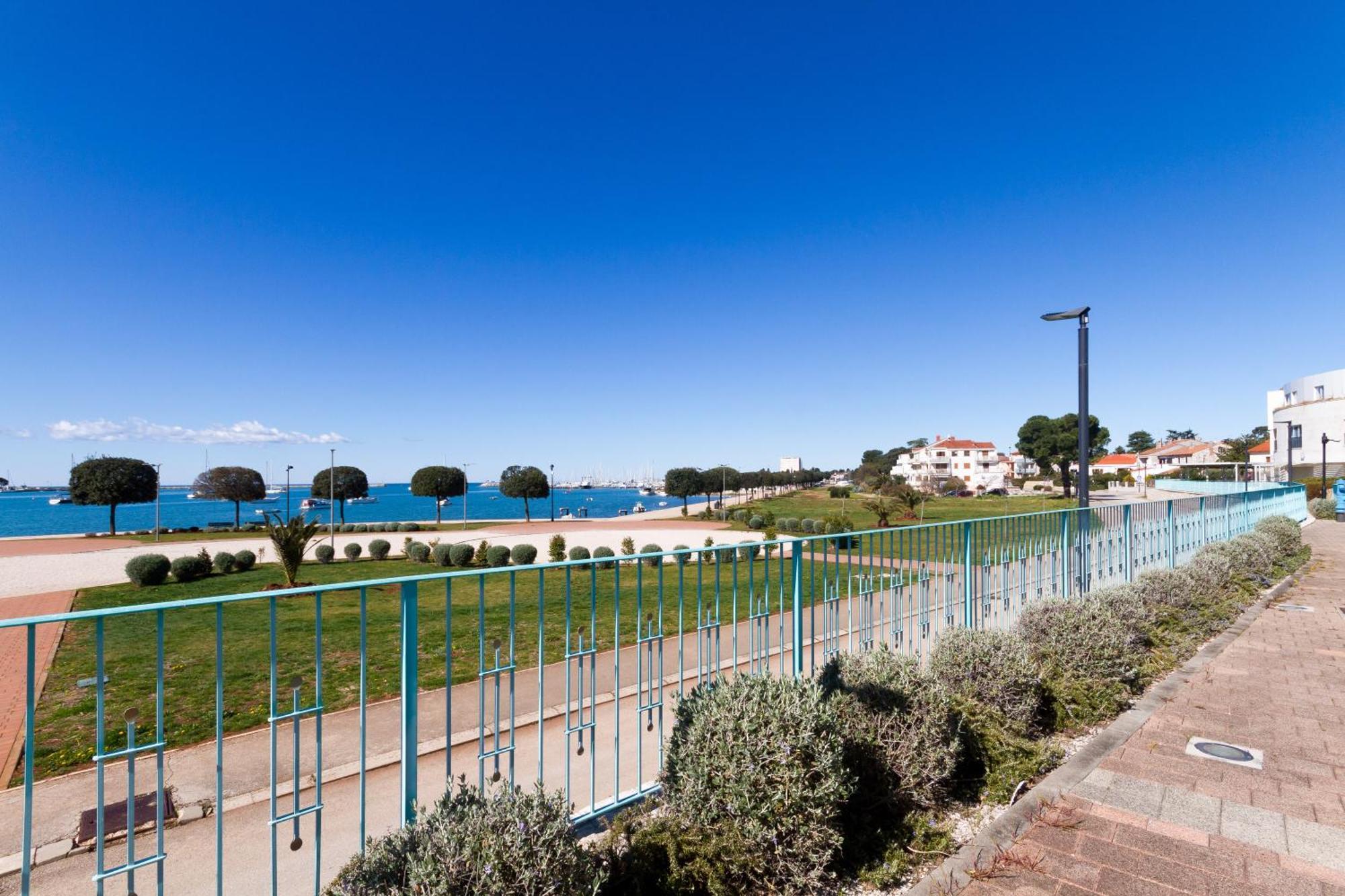 The Garden Palace Umag By Locap Group Exteriör bild